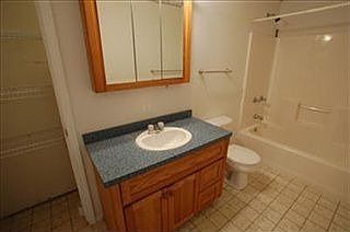 4th image of 6620 Tarbell Ave