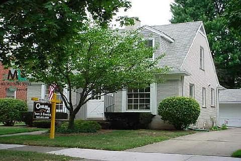 1st image of 3668 Betsy Ross Dr