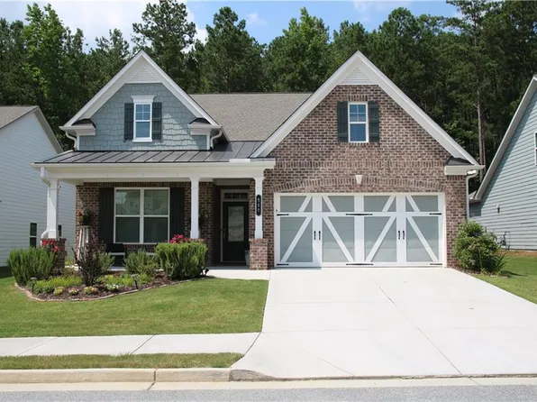 560 Plainfield St, Fayetteville, GA 30215