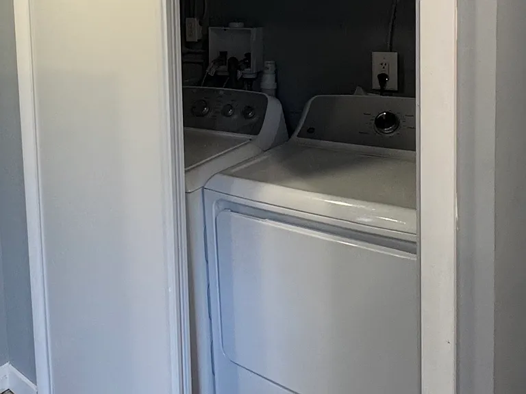 421 Saint Margarets Dr #2 — Photo 3