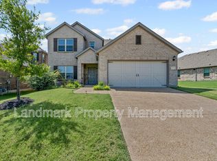 1206 Fox Chase Dr, Mansfield, TX 76063