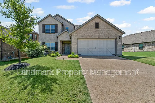 1206 Fox Chase Dr Photo 1