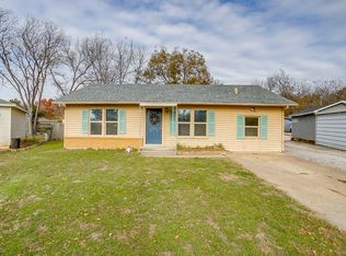 47 Donald Ct, Hurst, TX 76053