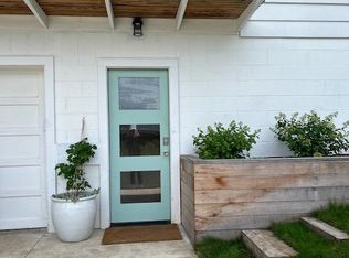 401 Eugene St APT B, Hood River, OR