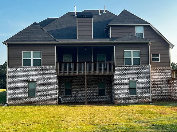 3rd image of 205 Sailors Dr