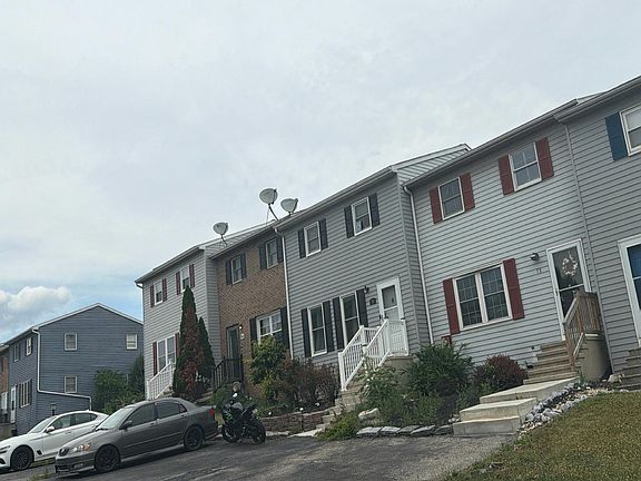 2nd image of 54 Privet Dr