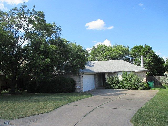 1st image of 1214 Ivybridge Dr