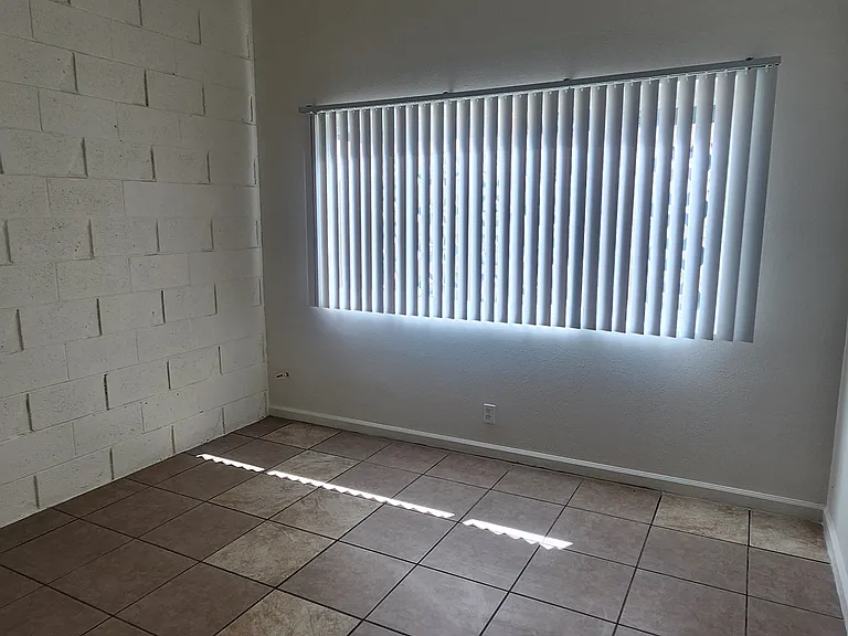 70033 Mirage Cove Dr #6 — Photo 11