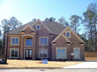 5120 Ophelia Ct, Lilburn, GA 30047