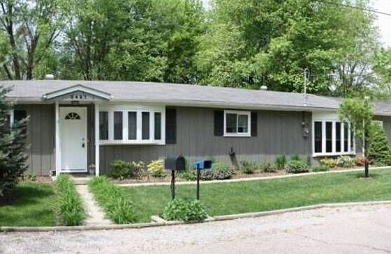 1st image of 3491 Locust Dr