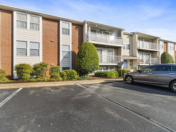 5th image of 8420 W Obannon Ct #3