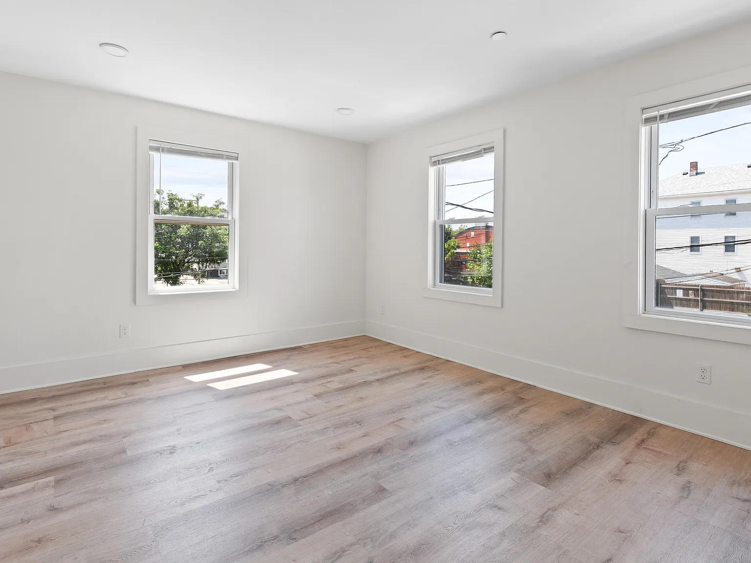 14 Vinton Street - 2B — Photo 4