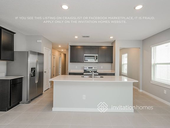 4th image of 3603 Hornbeam Rd