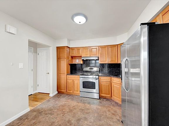3rd image of 1122 Throggmorton Ave Floor 2
