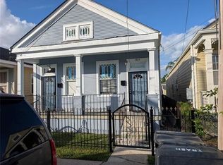 7467 Garfield St, New Orleans, LA 70118