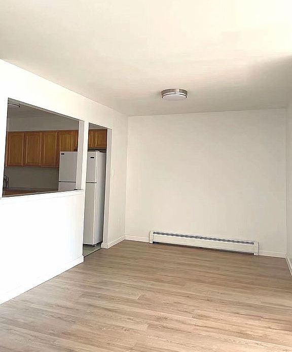 1st image of 4611 76th St Floor 3