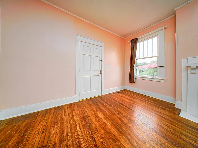 1314 Milledge Rd — Photo 4