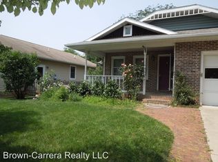 205 Wilson Ave NW, Leesburg, VA 20176
