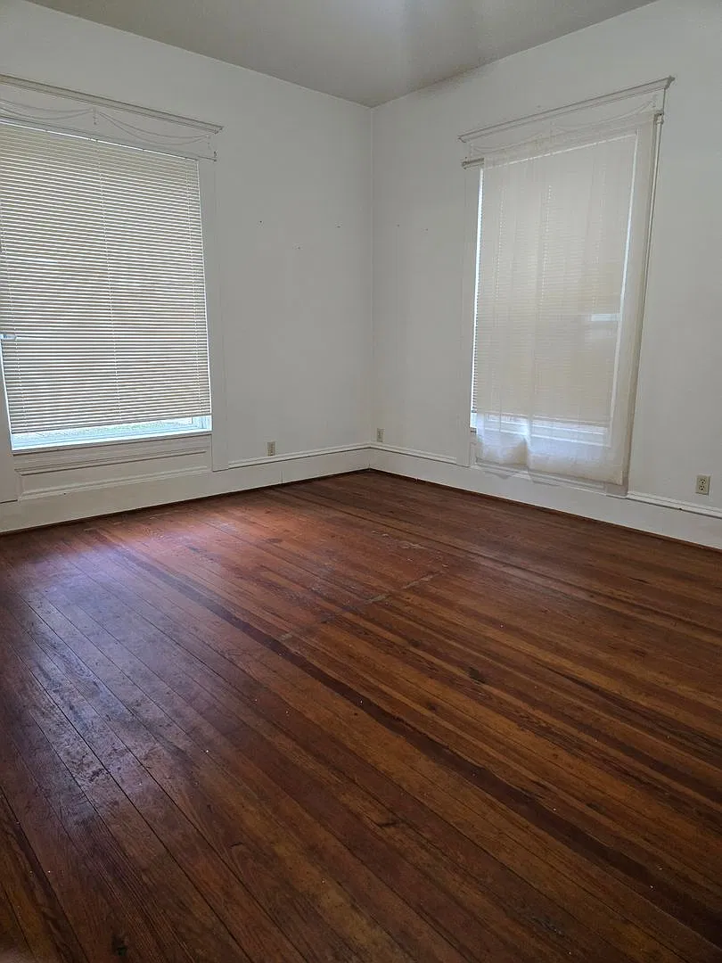 308 A/B Woodlawn St — Photo 4
