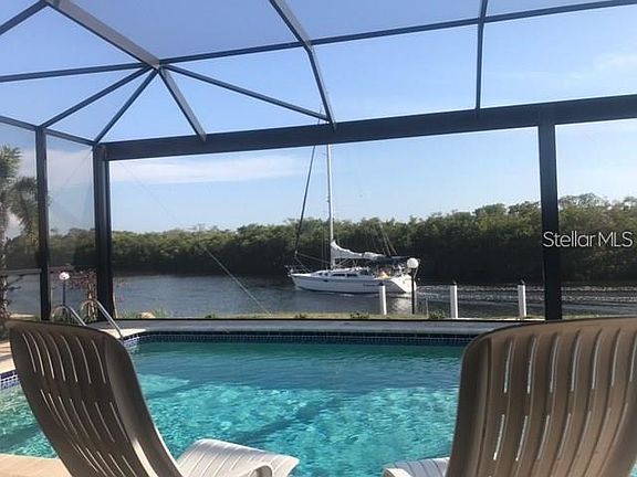 5th image of 1407 Pine Island Ct