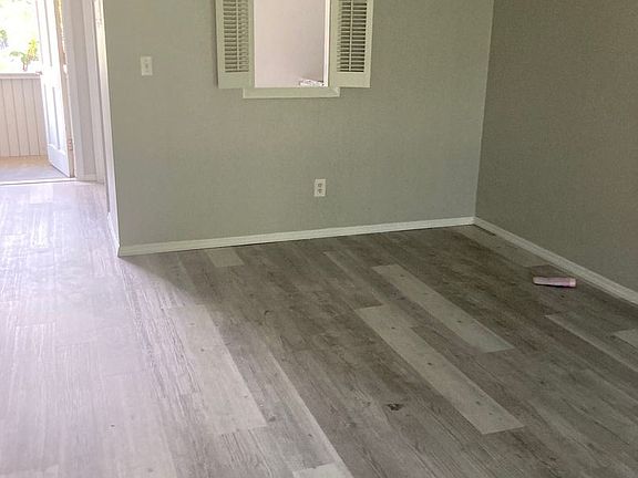 4th image of 1745 6th Ave Unit 3
