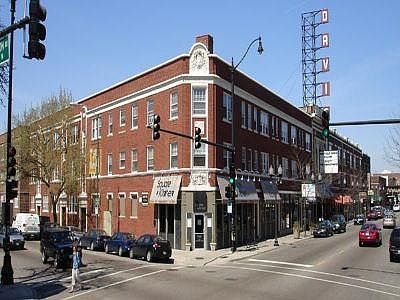 2nd image of 4604 N Lincoln Ave #3