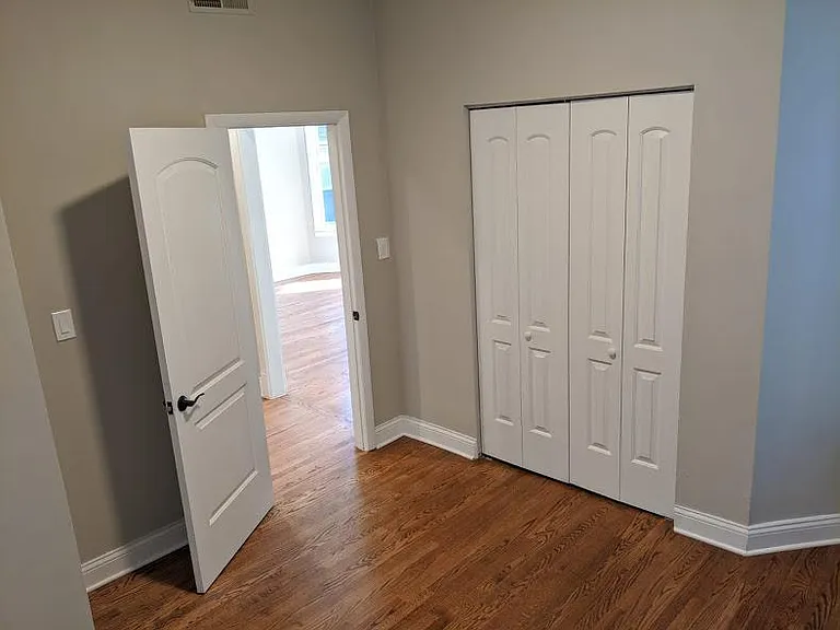 3324 W Belden Ave — Photo 16