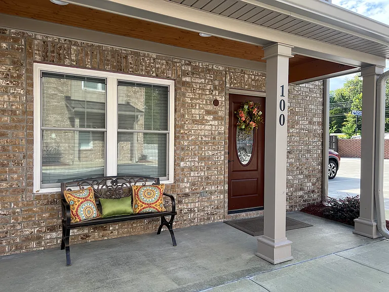 104 Peyton Pl — Photo 31