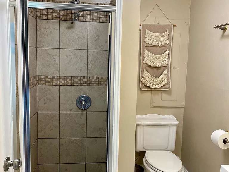 3128 Blue Springs Rd SE — Photo 13