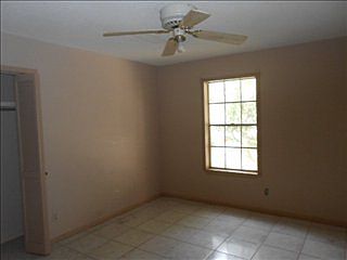4th image of 1015 McKee Dr