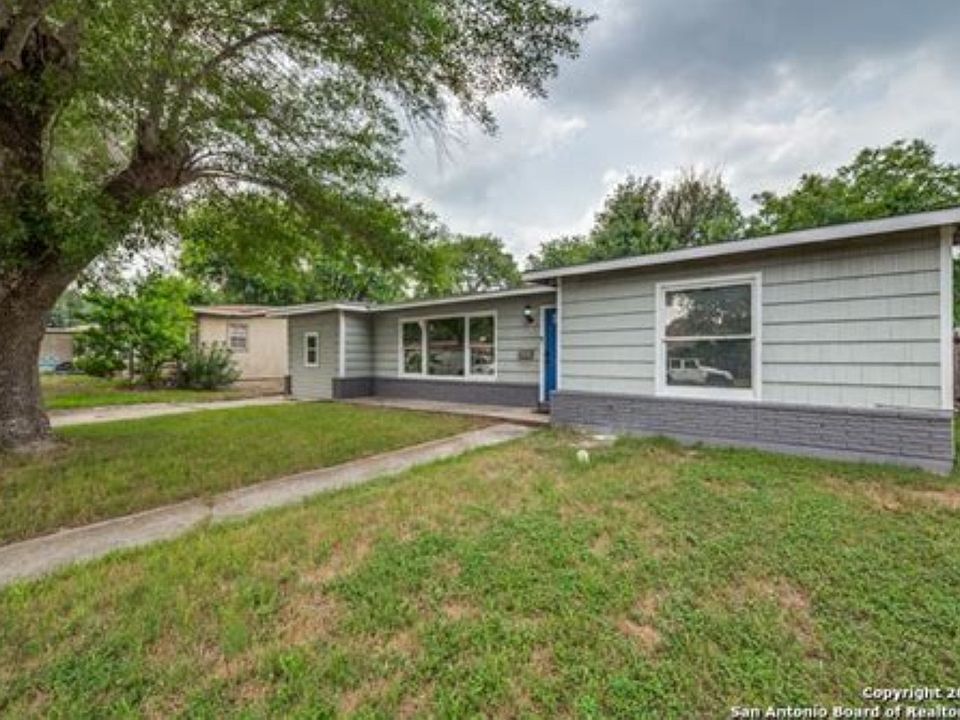 1st image of 215 Beryl Dr
