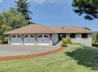 21155 SE Curtis Rd, Damascus, OR 97089