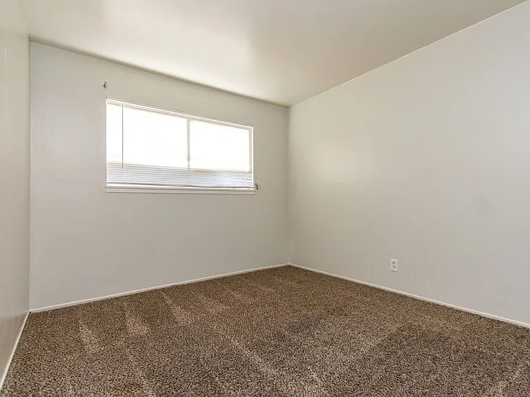 121 Starr Ave #A-D — Photo 8