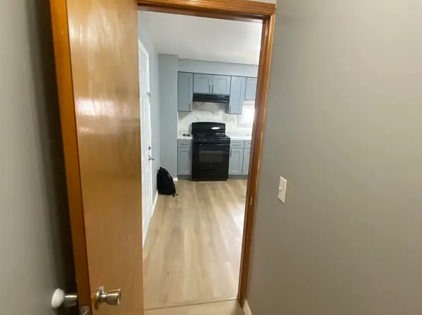 468 Avenue A image 17 of 27