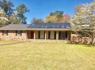 309 Brockington St, Manning, SC 29102