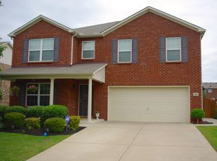 1013 Harmony Ln, Hendersonville, TN 37075