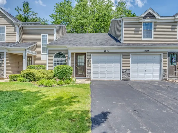 2016 Muirfield Cir, Elgin, IL 60123