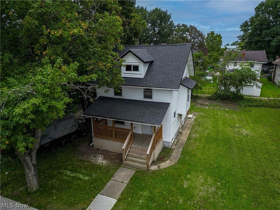 1st image of 541 Geiger Ave SW