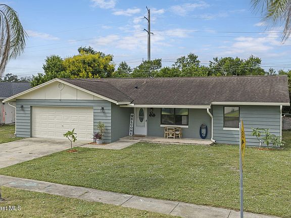 3rd image of 5440 Sandra Dr