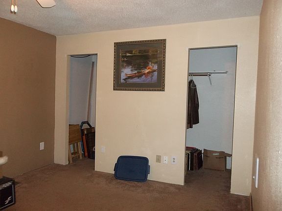 3rd image of 311 Maple St