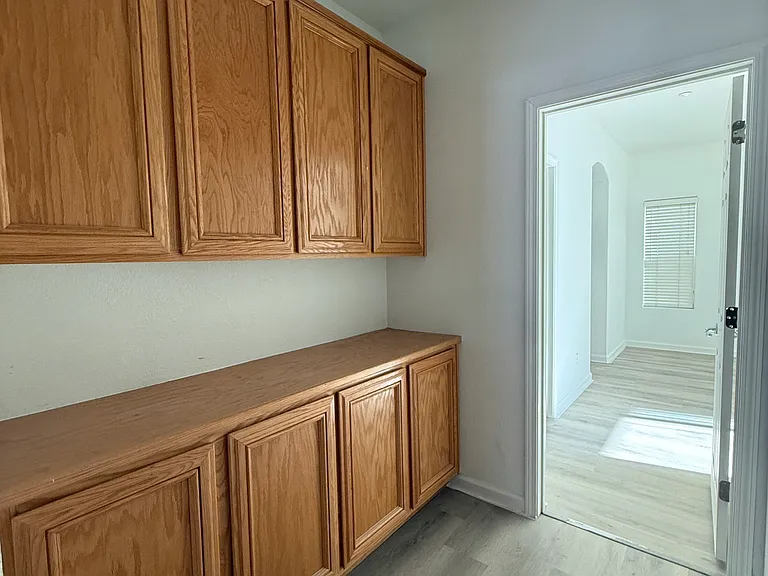 1631 Gillette Dr — Photo 12