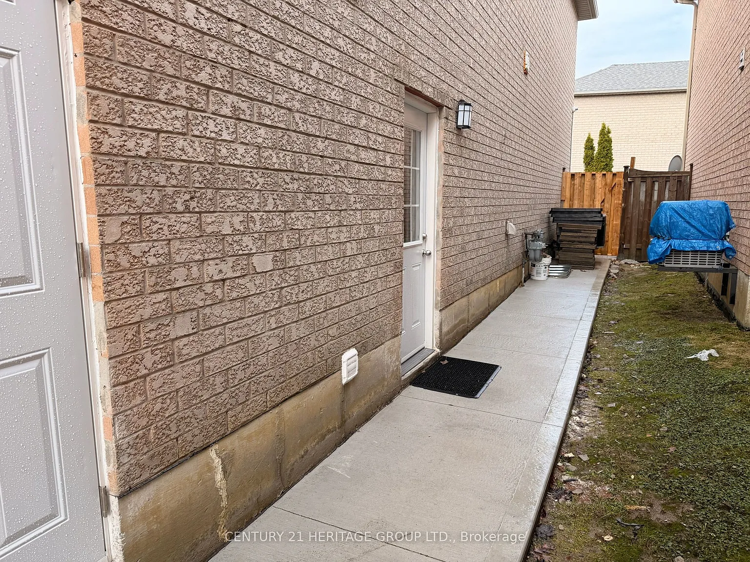 2 bed, $2,100 — Photo 4