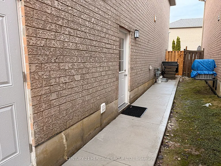 118 Sunridge St — Photo 4
