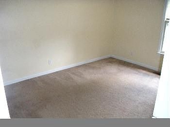 5th image of 609 Farmington Bnd