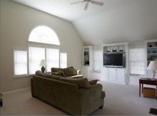 3 Harvest Way, Epping, NH 03042