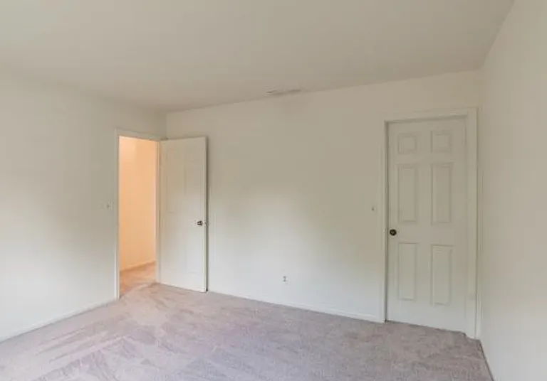 515 Hunters Way #515 — Photo 12
