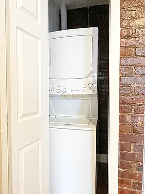 Rented by City Connections Realty | media 23