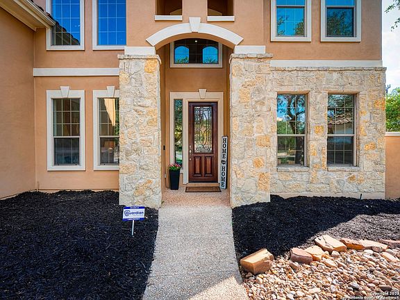 5th image of 99 THREE LAKES DR
