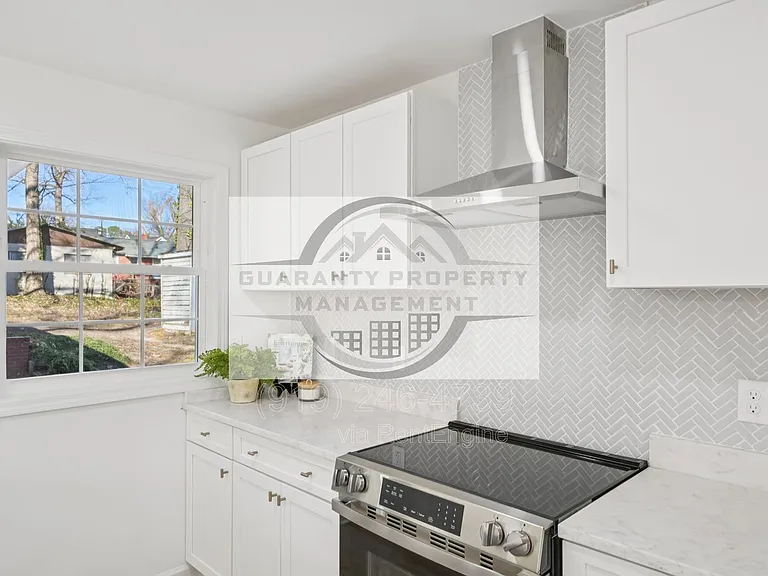 2343 Derby Dr — Photo 3