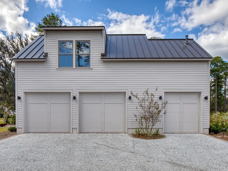 221 Vinson Rd — Photo 18